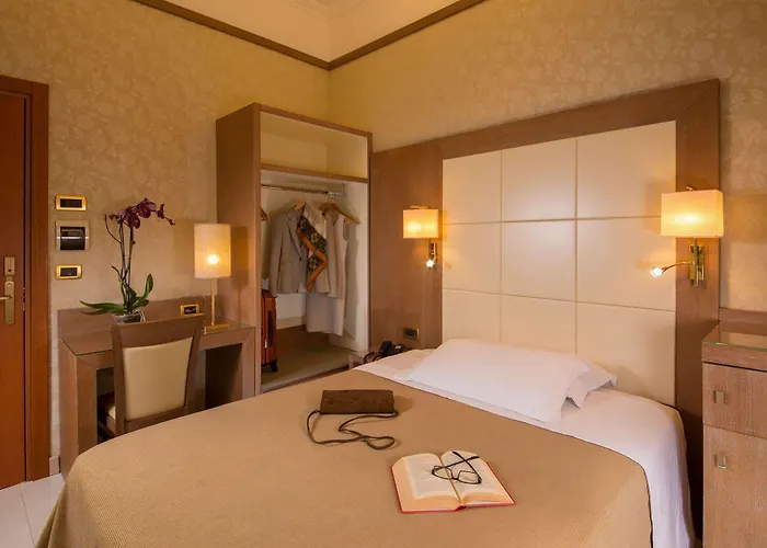 Otel Ranieri 3*