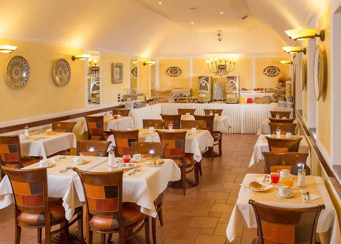 Otel Ranieri 3*