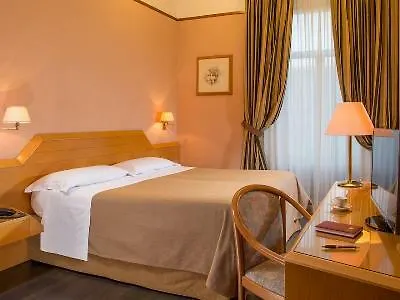 Otel Ranieri 3*